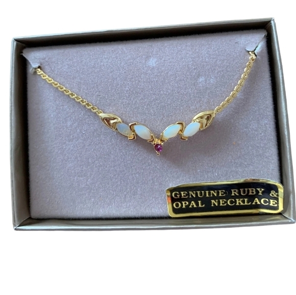 Lady Sedgwick Genuine Ruby / Opal with Gold plated Necklace - Picture 3 of 6